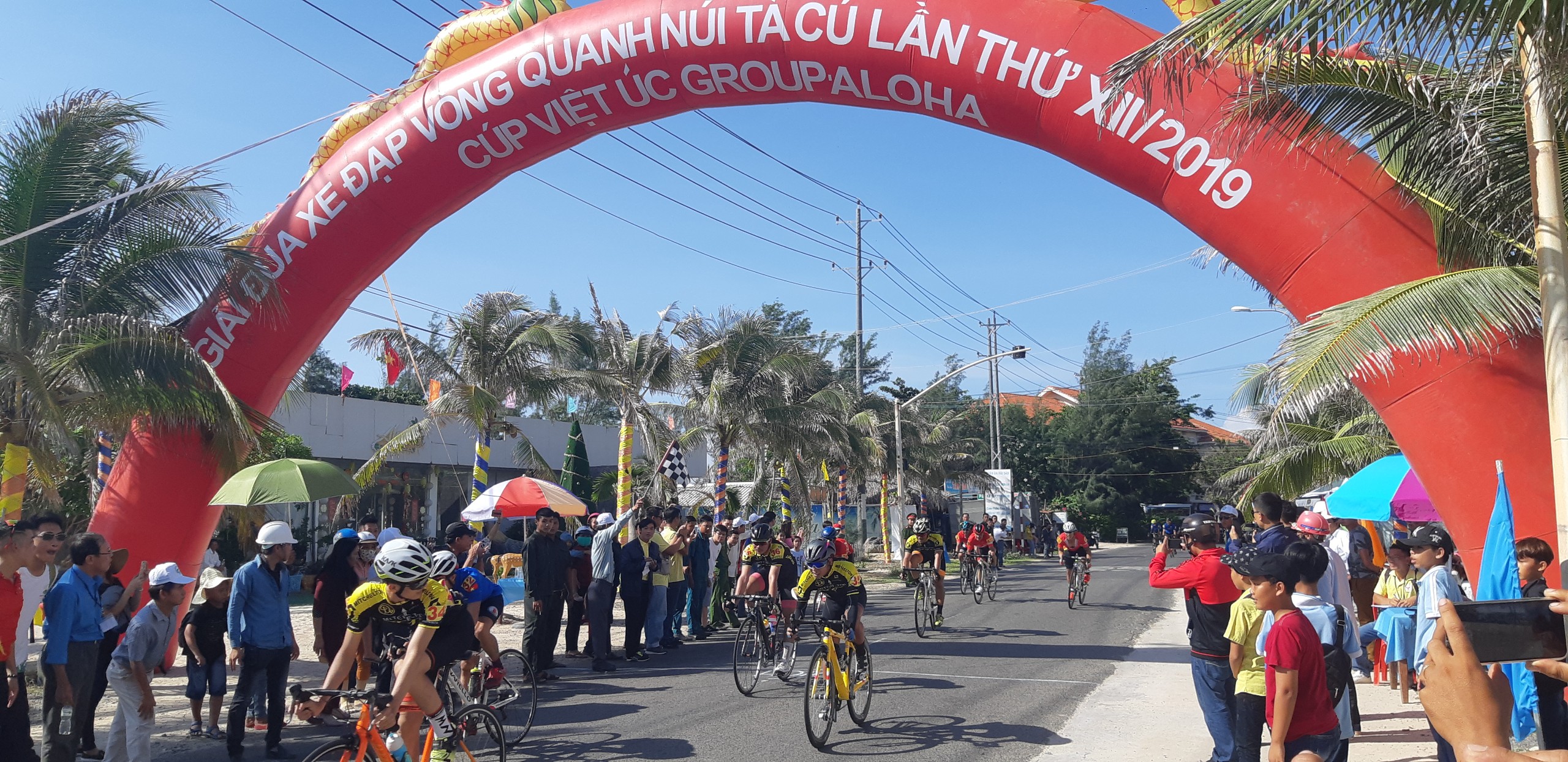 Cty BĐS Đất Vàng Vô Địch Giải Đua Xe Đạp Vòng Quanh Núi Tà Cú Lần Thứ XII Năm 2019