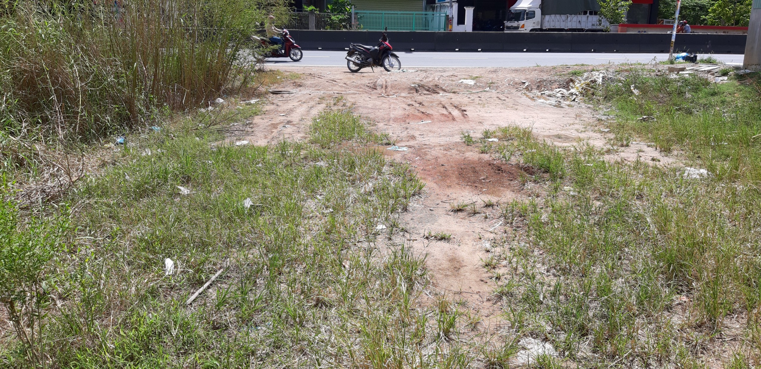 Bán 464m2 đất mặt tiền QL1A km 23, Hàm Minh